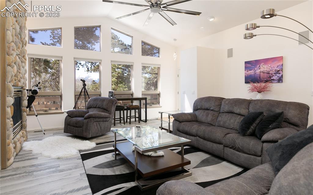 840 West Kelly Road Woodland Park, CO 80863 - Photo 5 of 37 a living room with furniture