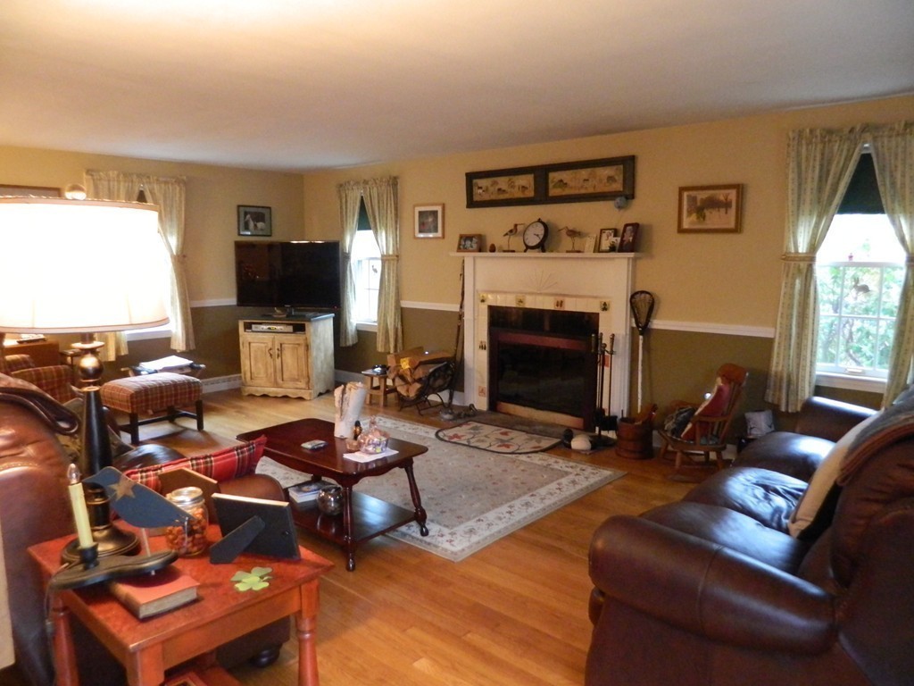 6 Arrowhead Road Topsfield, MA 01983 - Photo 10 of 19