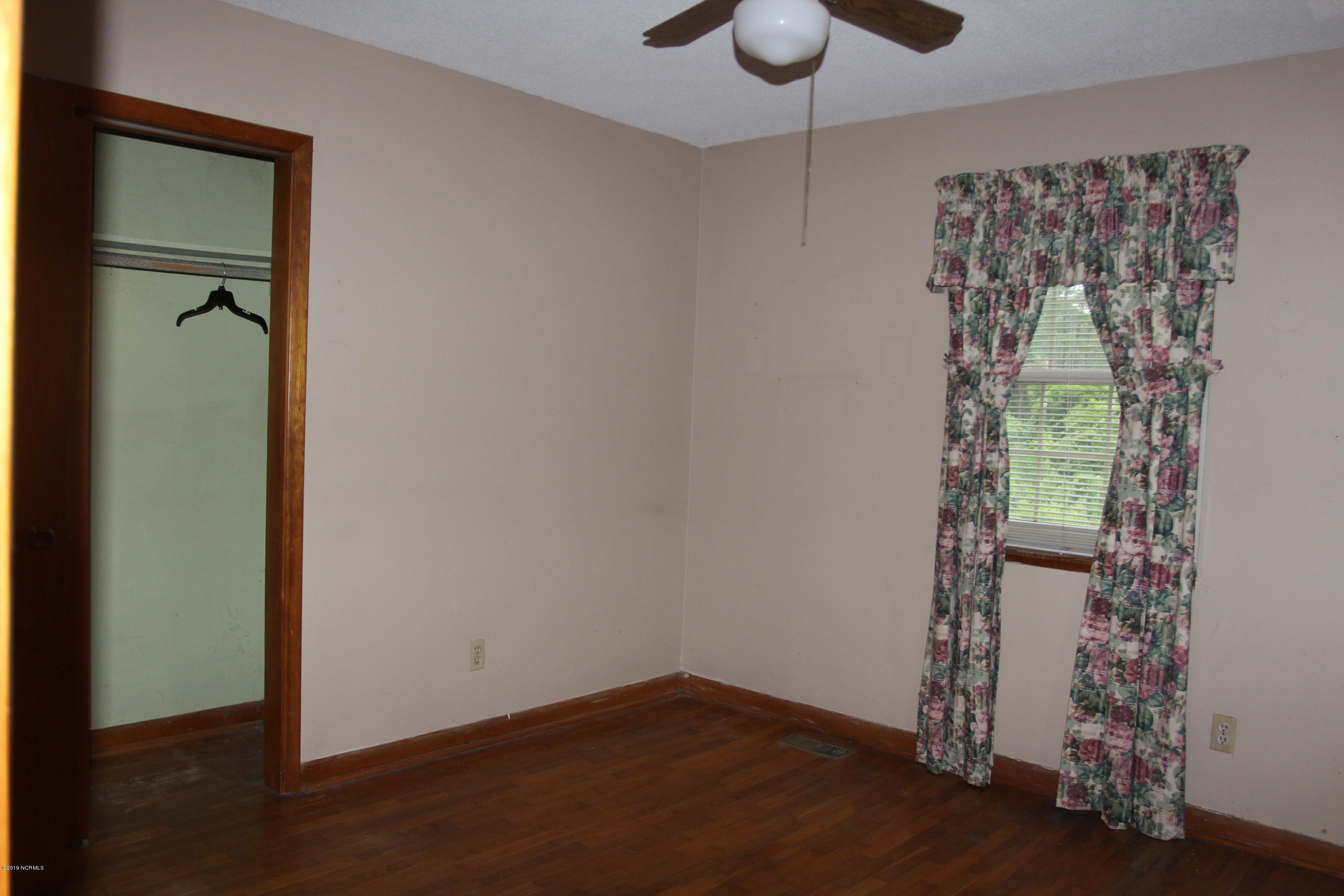 5469 Overbrook Road Wilmington, NC 28403 - Photo 29 of 35 IMG_6650