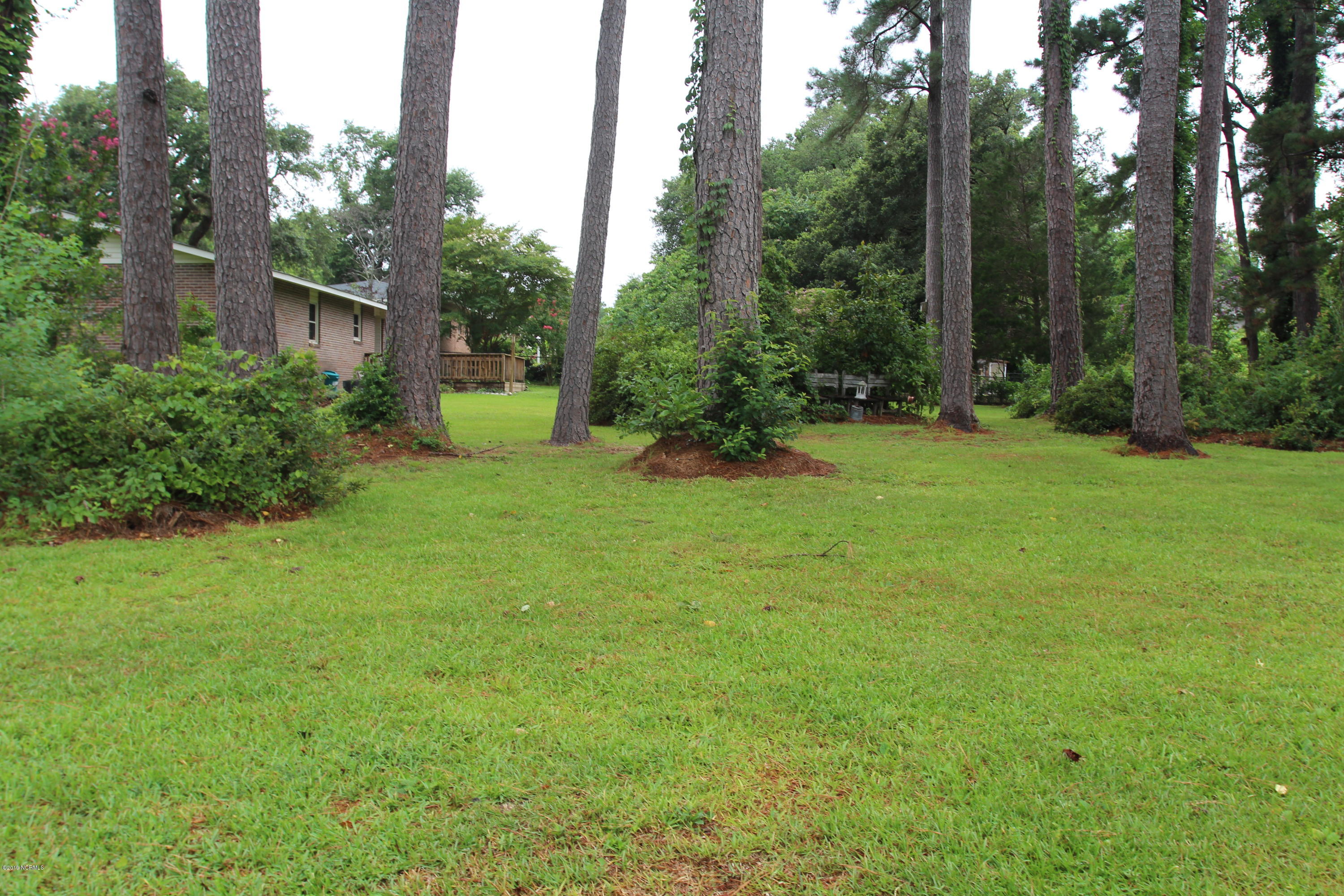 5469 Overbrook Road Wilmington, NC 28403 - Photo 5 of 35 IMG_6587