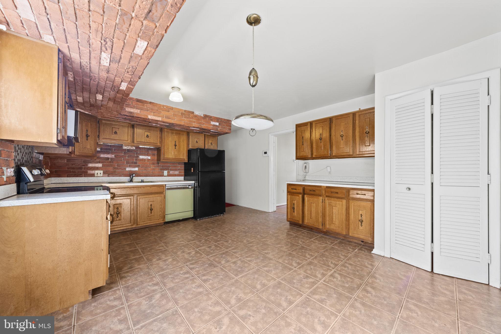 9212 Loughran Road Fort Washington, MD 20744 - Photo 18 of 36 Gallery Image 18