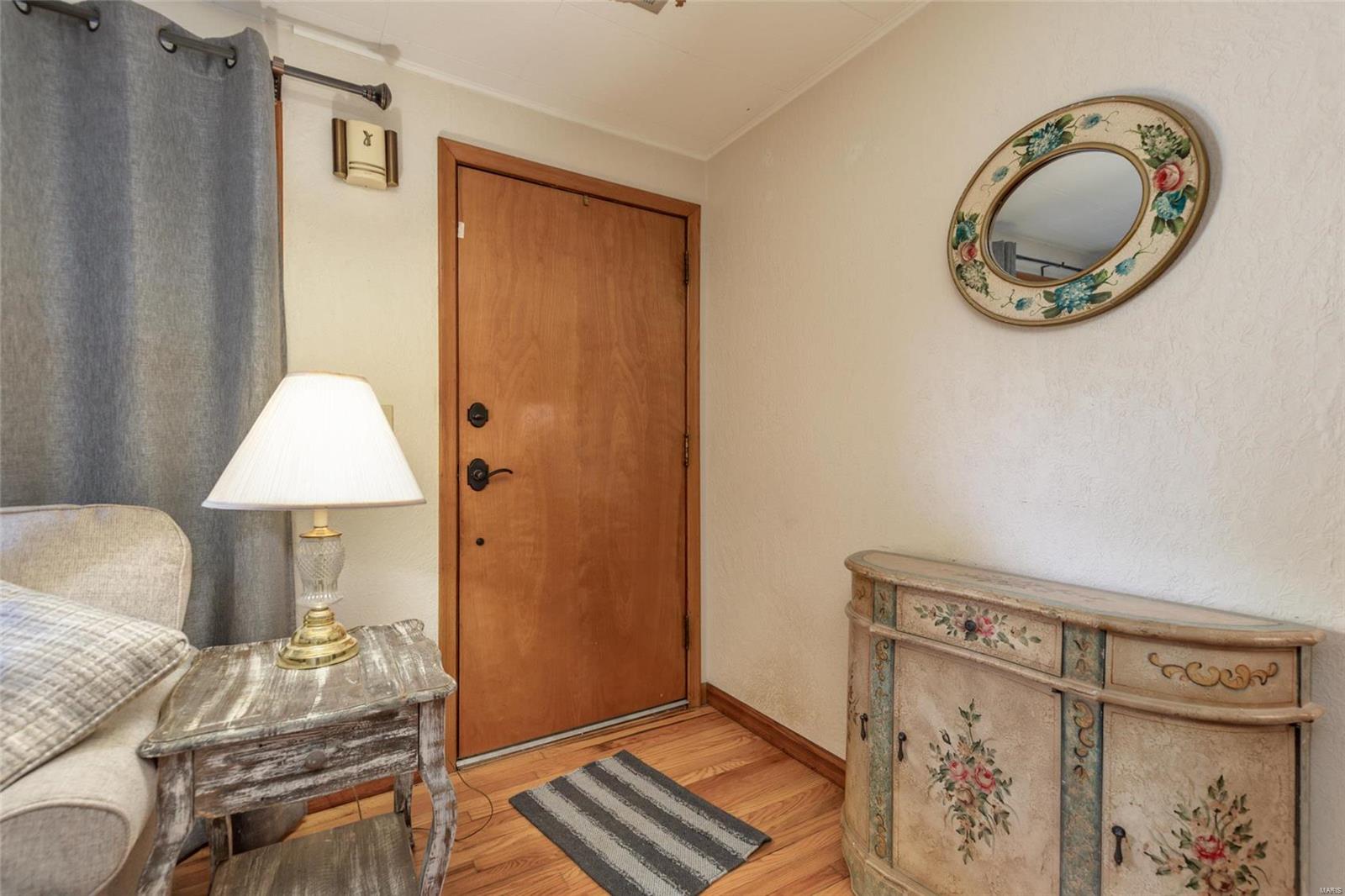 22 Valley Road St. Charles, MO 63303 - Photo 6 of 25 Gallery Image 6