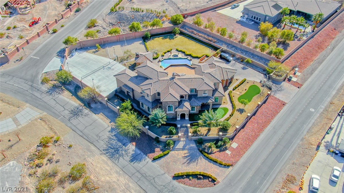 561 Foxhall Road Henderson, NV 89002 - Photo 11 of 50 Gallery Image 11