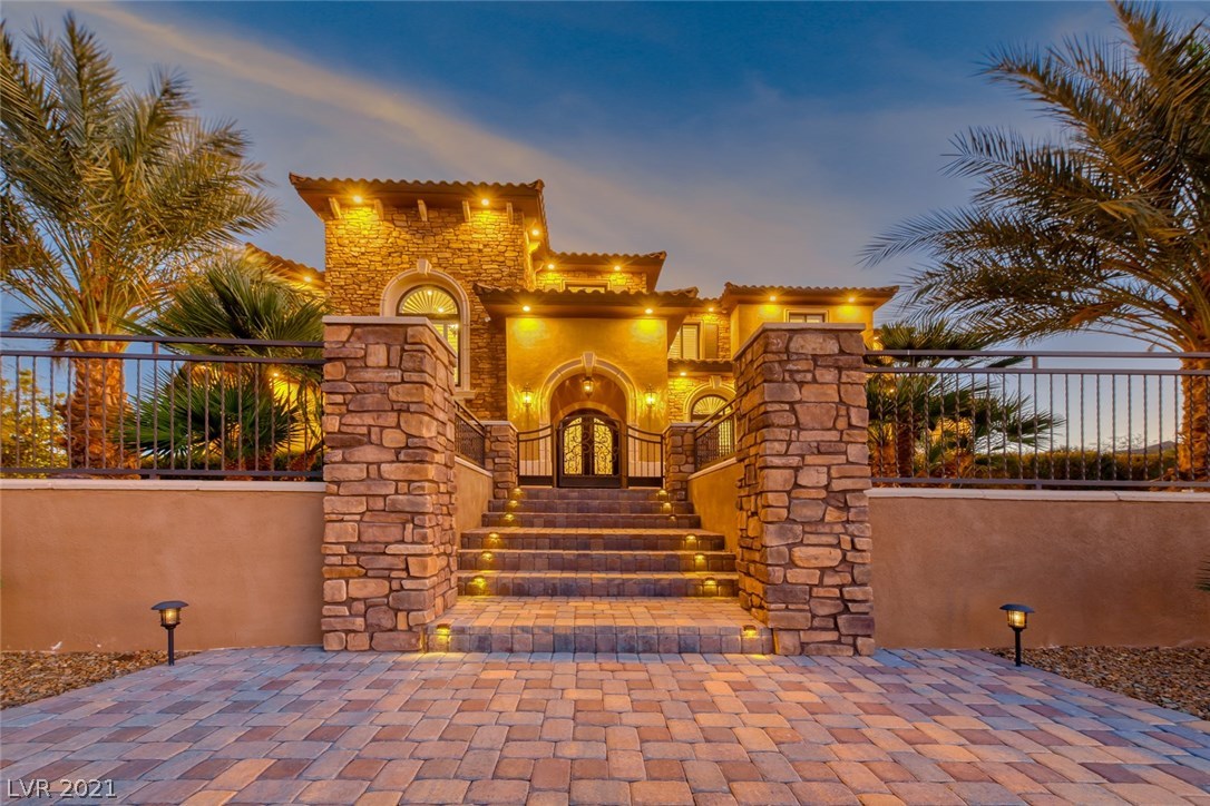 561 Foxhall Road Henderson, NV 89002 - Photo 13 of 50 Gallery Image 13