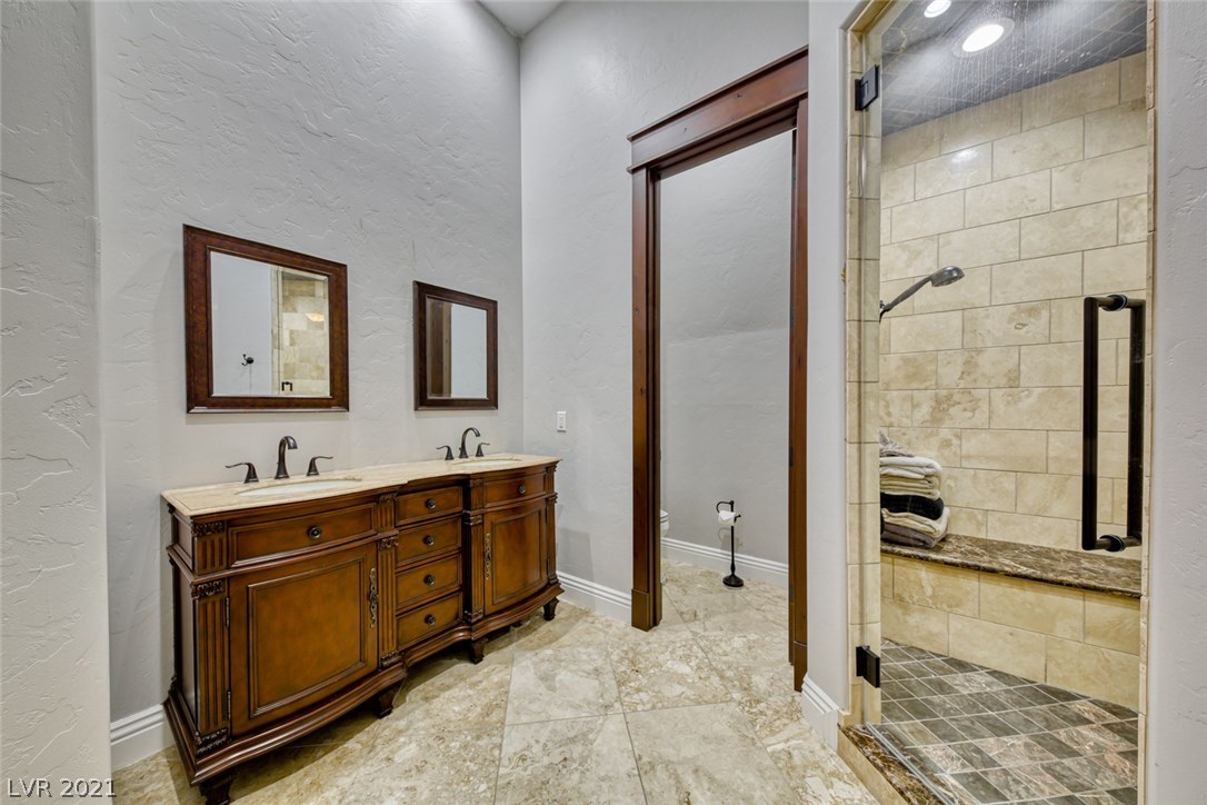 561 Foxhall Road Henderson, NV 89002 - Photo 24 of 50 Gallery Image 24