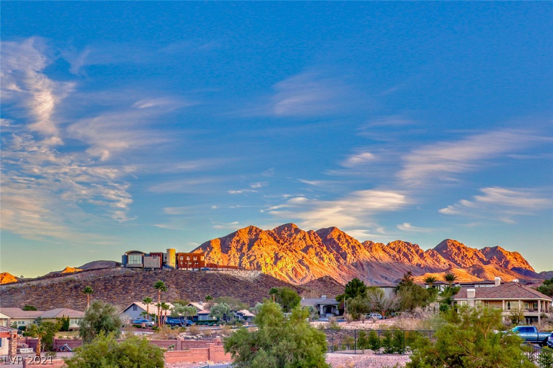 561 Foxhall Road Henderson, NV 89002 - Photo 32 of 50 Gallery Image 32