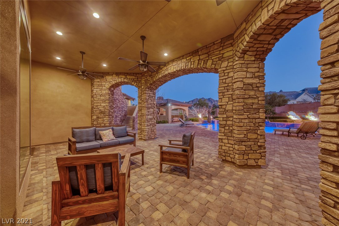 561 Foxhall Road Henderson, NV 89002 - Photo 39 of 50 Gallery Image 39