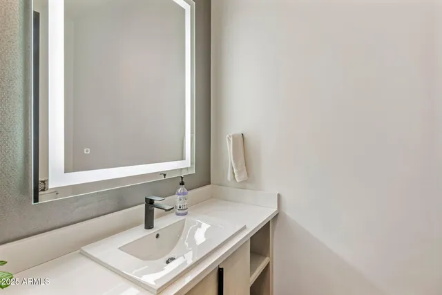 $7,350,000 | 10299 East White Feather Lane, Scottsdale, AZ 85262