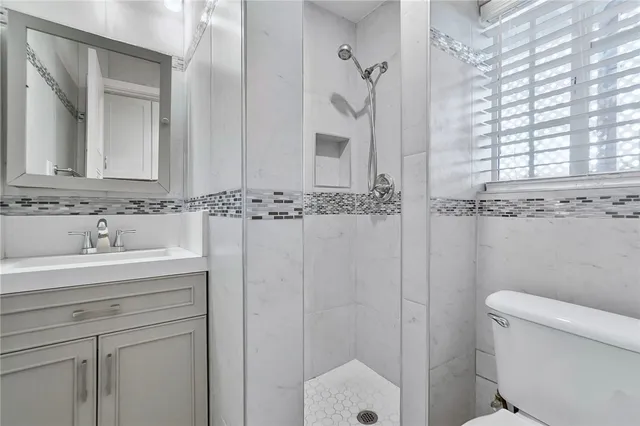 a view of a pathway of a house