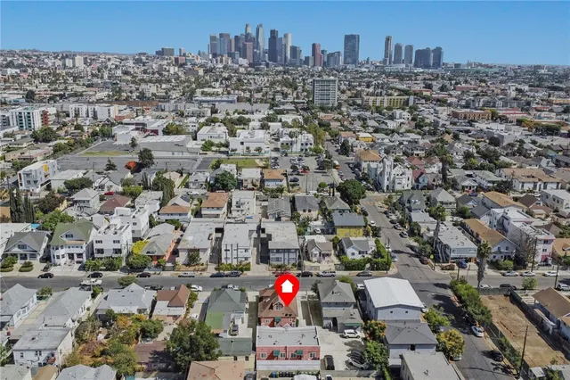 $1,650,000 | 1147 Fedora Street, Los Angeles, CA 90006