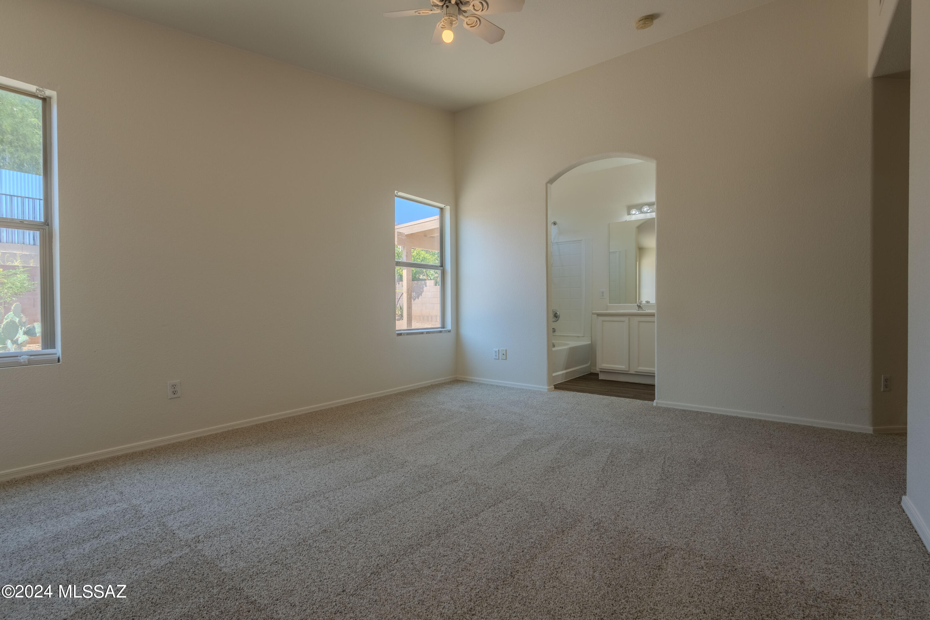 1325 North Wildcat Diers Road Tucson, AZ 85745 - Photo 12 of 25