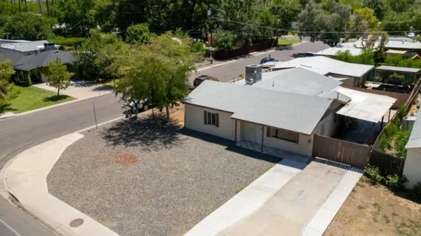 $2,550 | 1239 East Highland Avenue, Unit A, Phoenix, AZ 85014