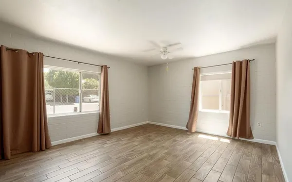 $2,550 | 1239 East Highland Avenue, Unit A, Phoenix, AZ 85014