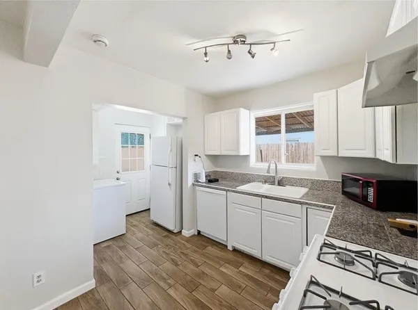 $2,550 | 1239 East Highland Avenue, Unit A, Phoenix, AZ 85014