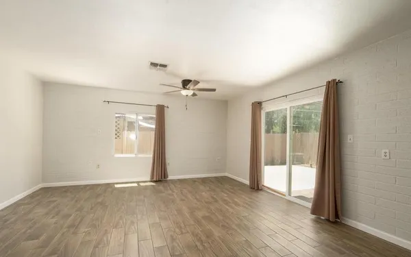 $2,550 | 1239 East Highland Avenue, Unit A, Phoenix, AZ 85014