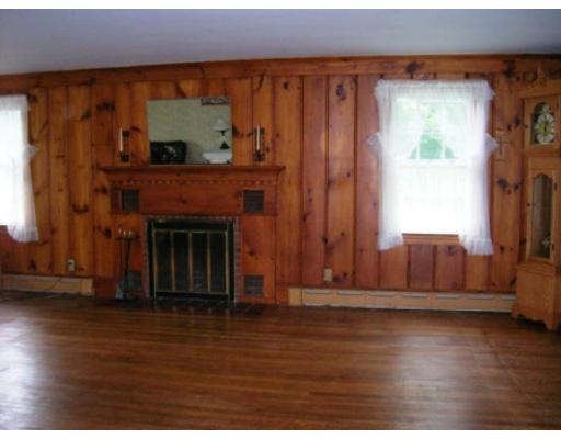 89 North Common Road Westminster, MA 01473 - Photo 5 of 13 Gallery Image 5