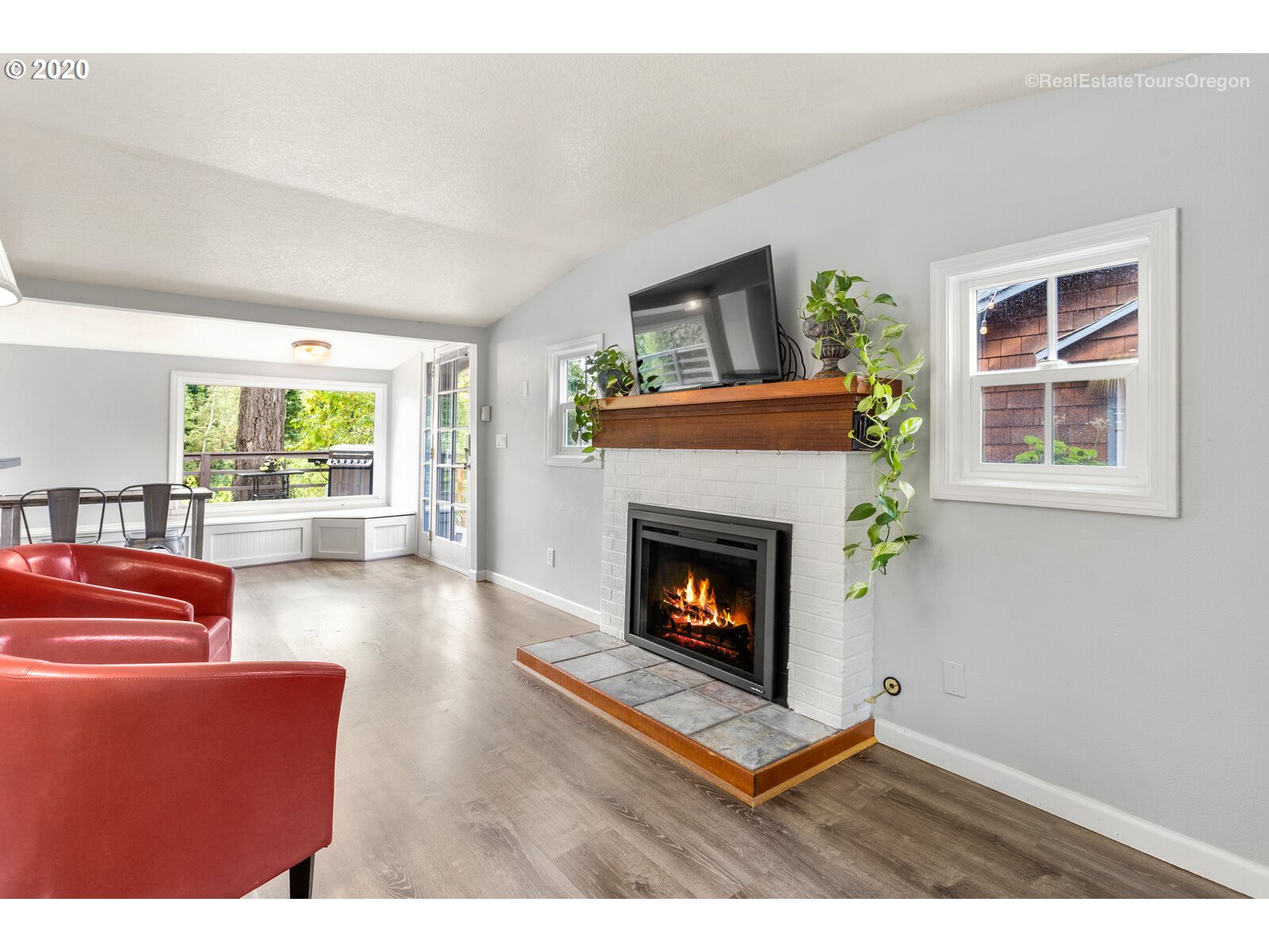 6550 Childs Road Lake Oswego, OR 97035 - Photo 3 of 32 Gallery Image 3