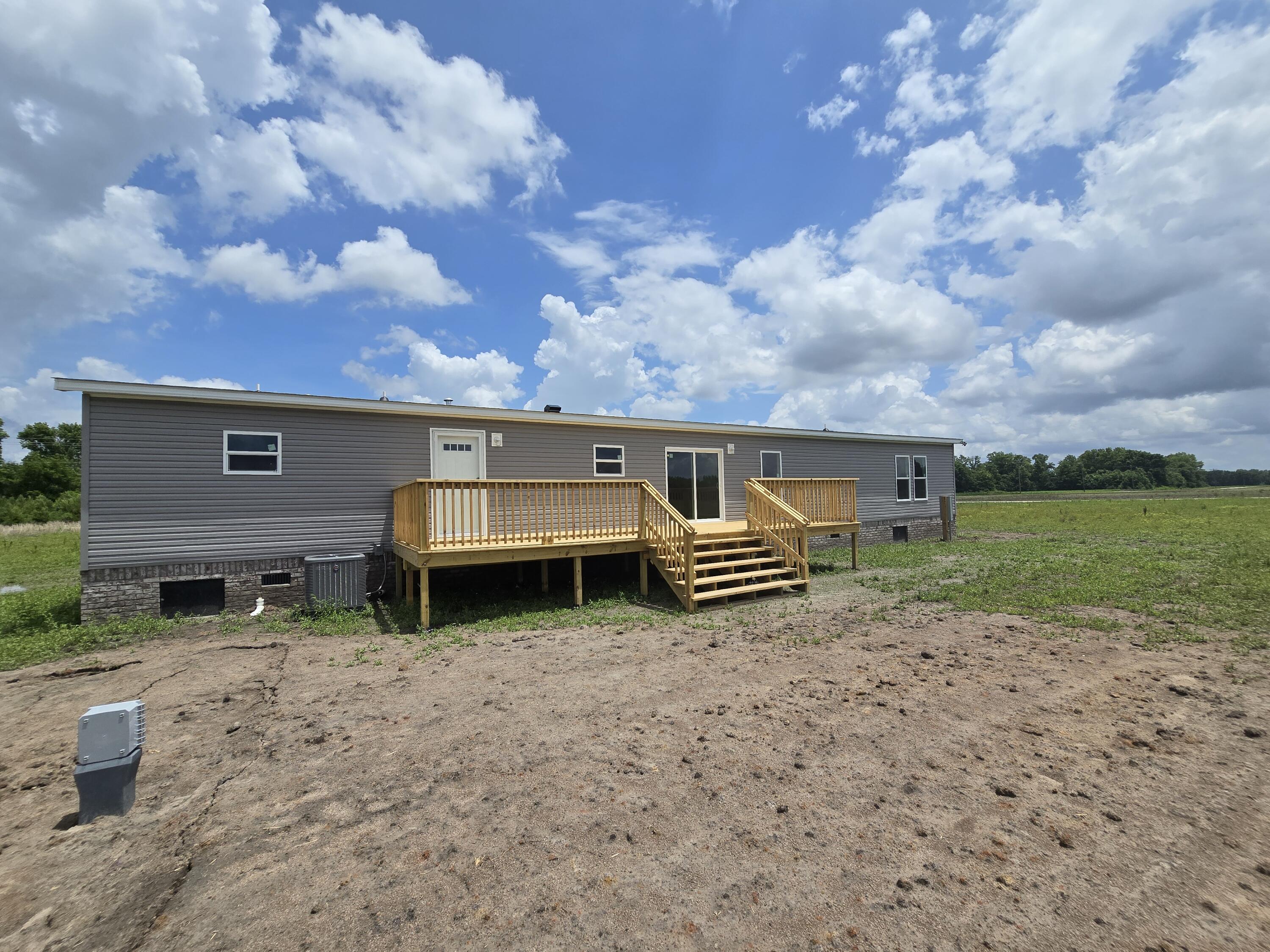 2276 Manville Saint Charles Road Mayesville, SC 29104 - Photo 29 of 31 20260526_125715
