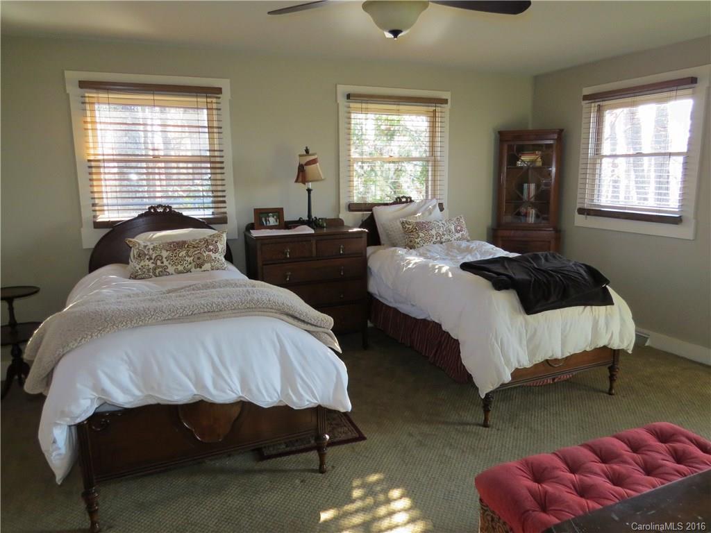 388 Elite Ridge Road Brevard, NC 28712 - Photo 12 of 23 Gallery Image 12