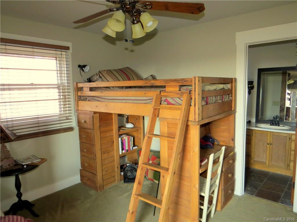 388 Elite Ridge Road Brevard, NC 28712 - Photo 13 of 23 Gallery Image 13