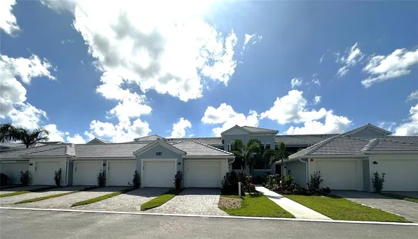 $4,200 | 14267 Heritage Landing Boulevard, Unit 1222, Punta Gorda, FL 33955