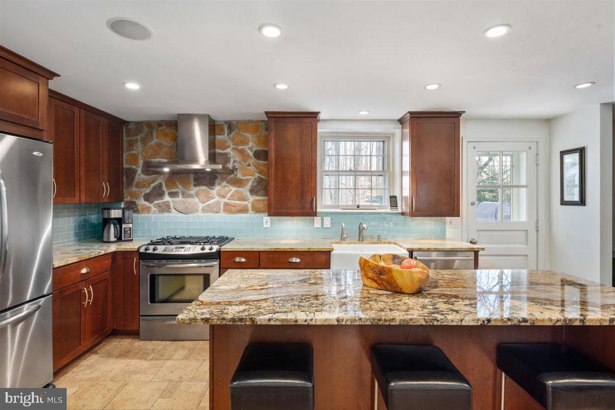305 Custis Road Glenside, PA 19038 - Photo 8 of 26 Gallery Image 8