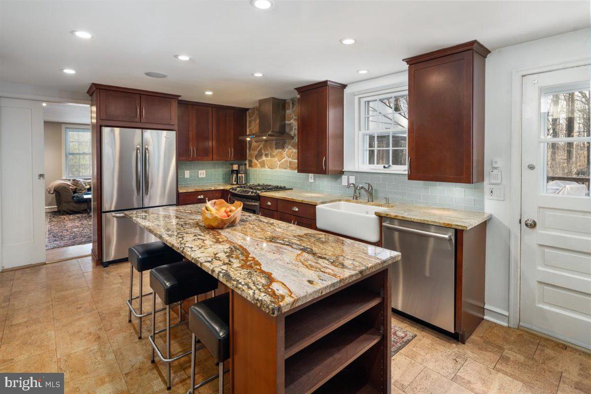 305 Custis Road Glenside, PA 19038 - Photo 9 of 26 Gallery Image 9