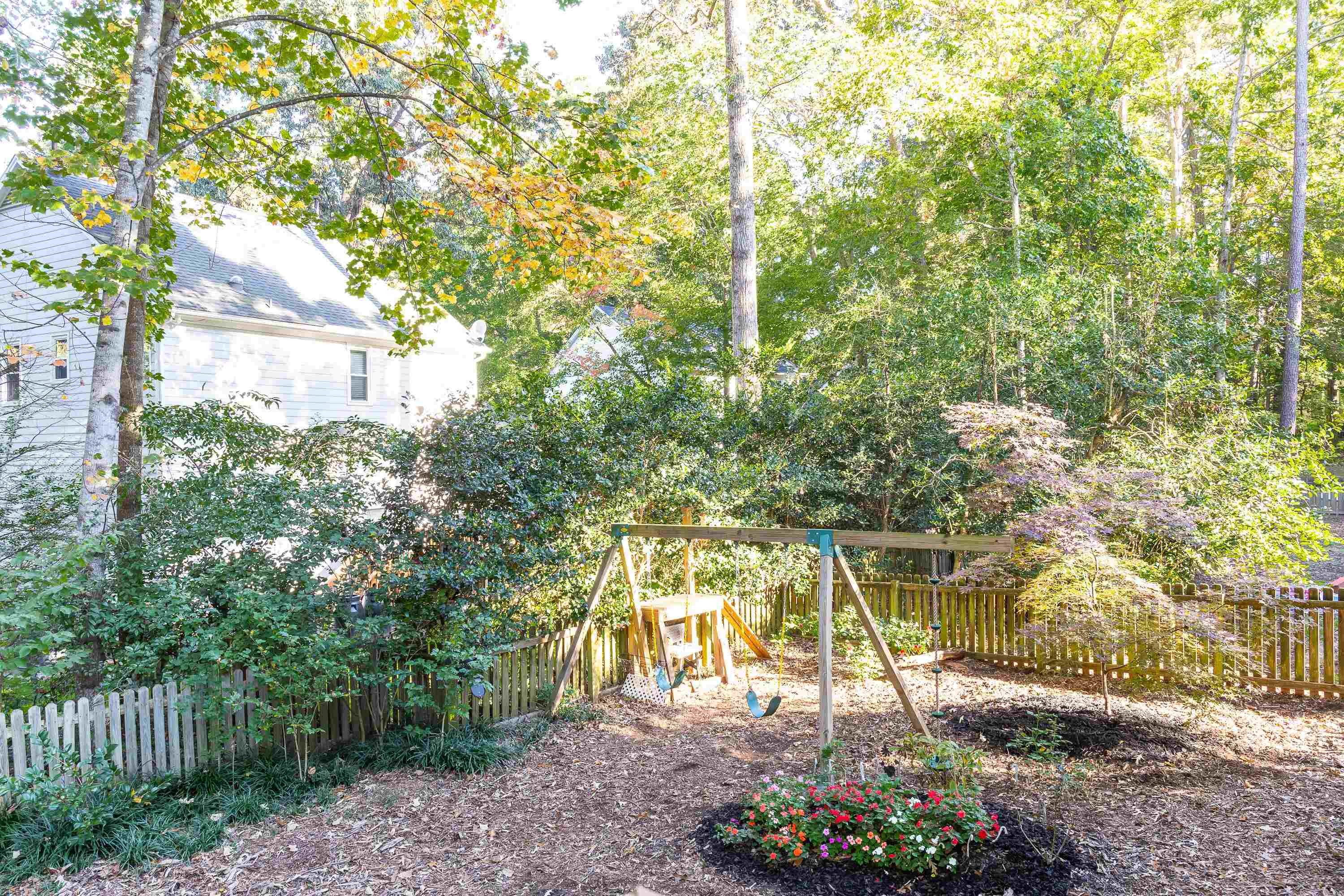 8613 Carolingian Court Raleigh, NC 27615 - Photo 28 of 33 Photo 28