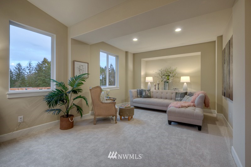 212 239th Street Southwest Bothell, WA 98021 - Photo 14 of 19