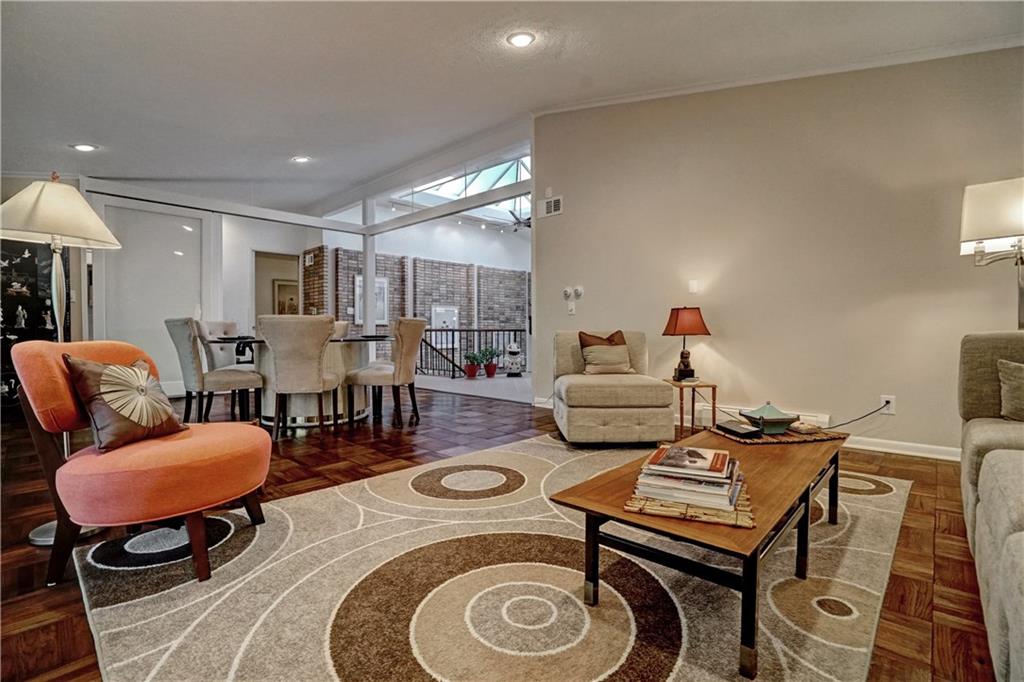6410 Johnson Road Indianapolis, IN 46220 - Photo 6 of 45 Gallery Image 6
