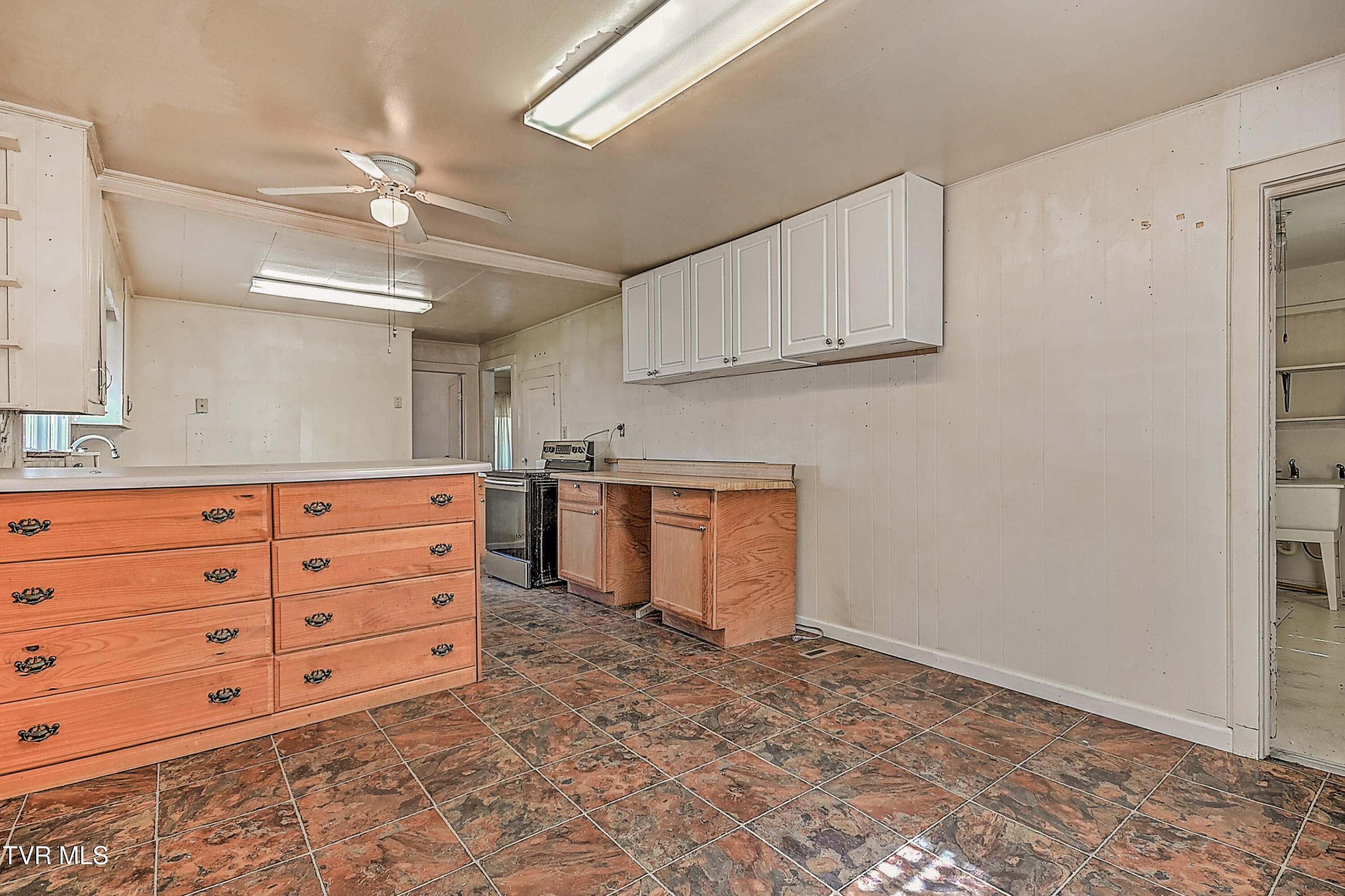 525 Shakesville Road Bristol, VA 24201 - Photo 23 of 36 525 Shakesville SS-32