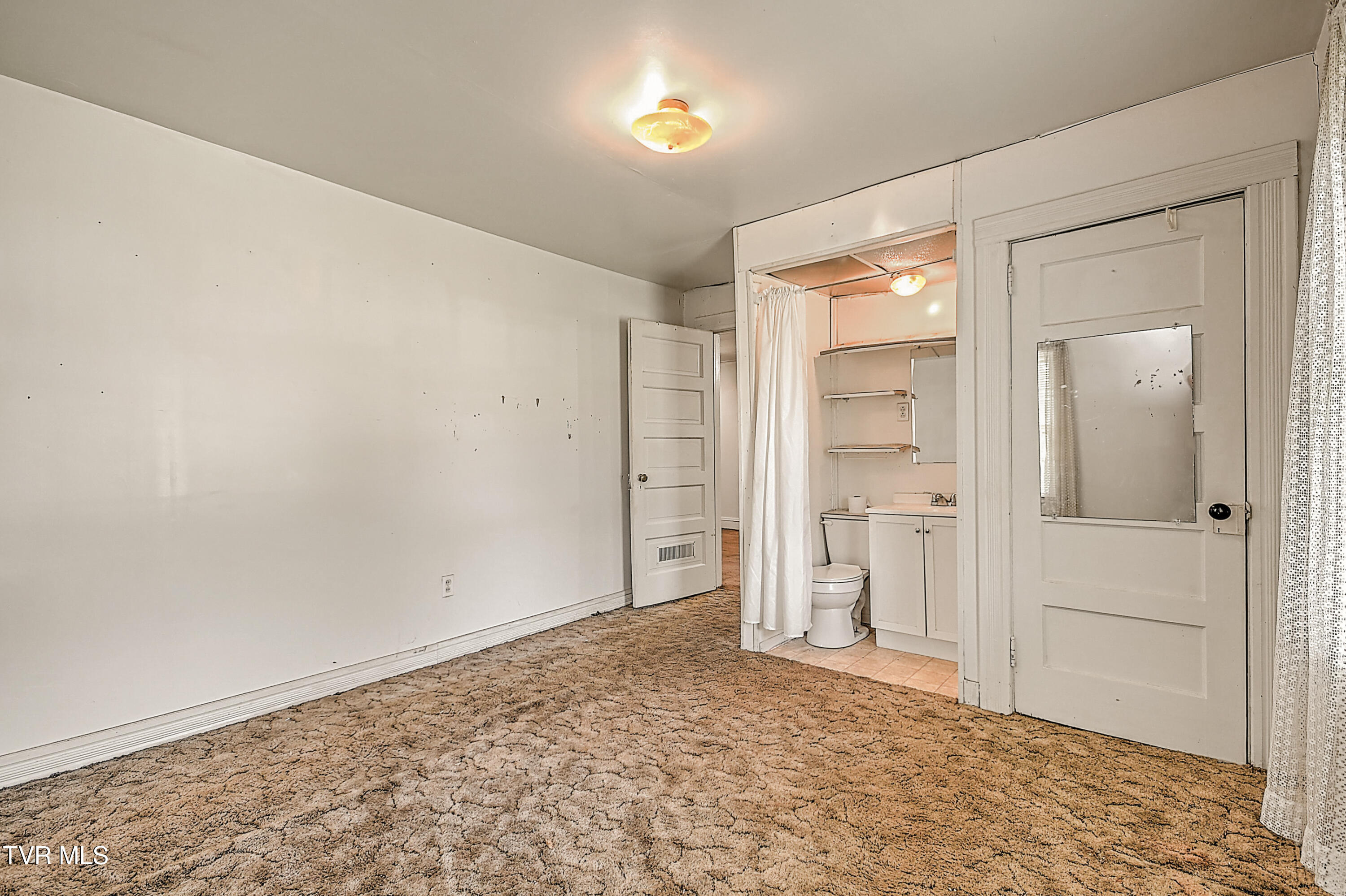 525 Shakesville Road Bristol, VA 24201 - Photo 8 of 36 525 Shakesville SS-12