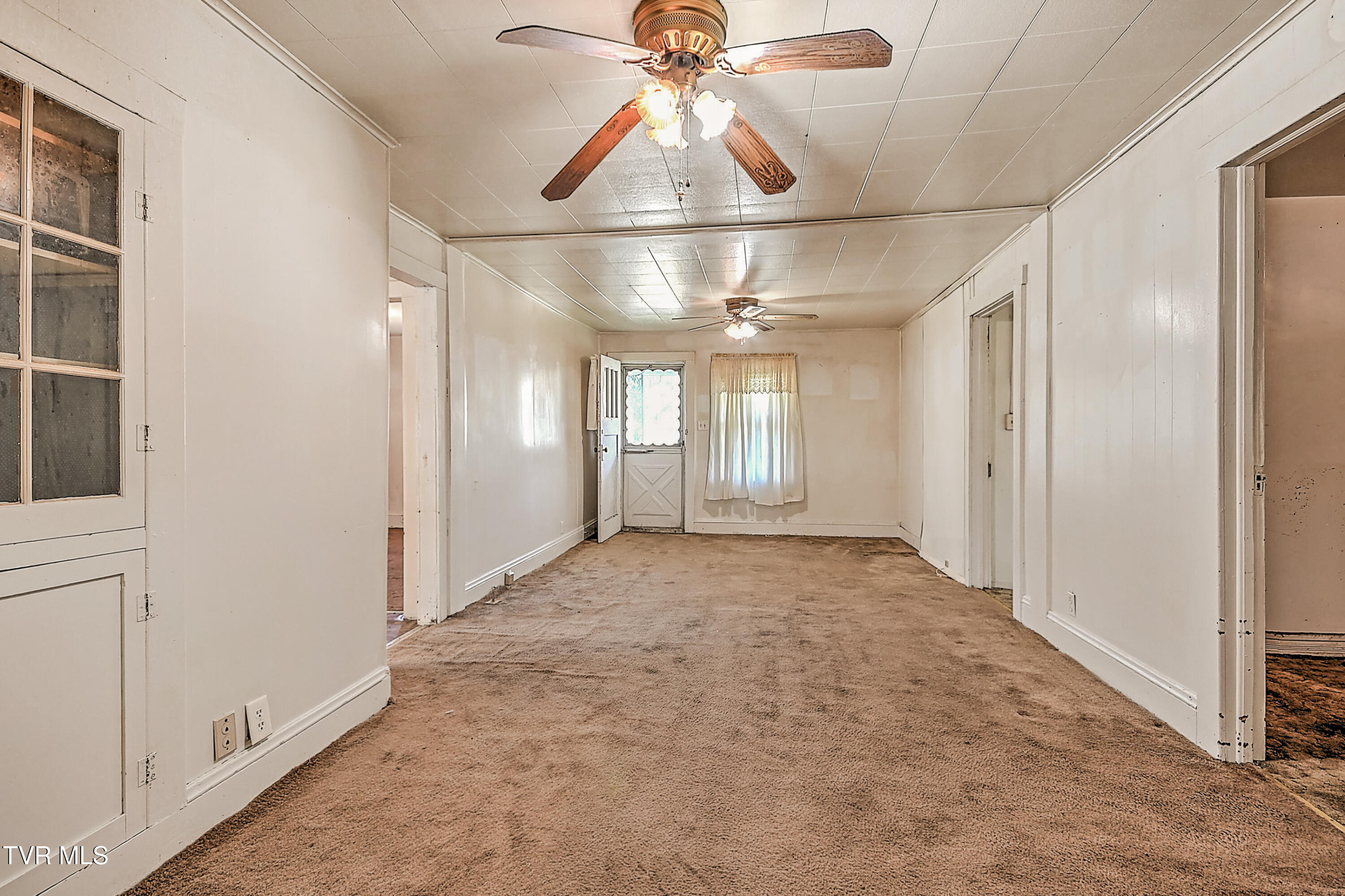 525 Shakesville Road Bristol, VA 24201 - Photo 9 of 36 525 Shakesville SS-14