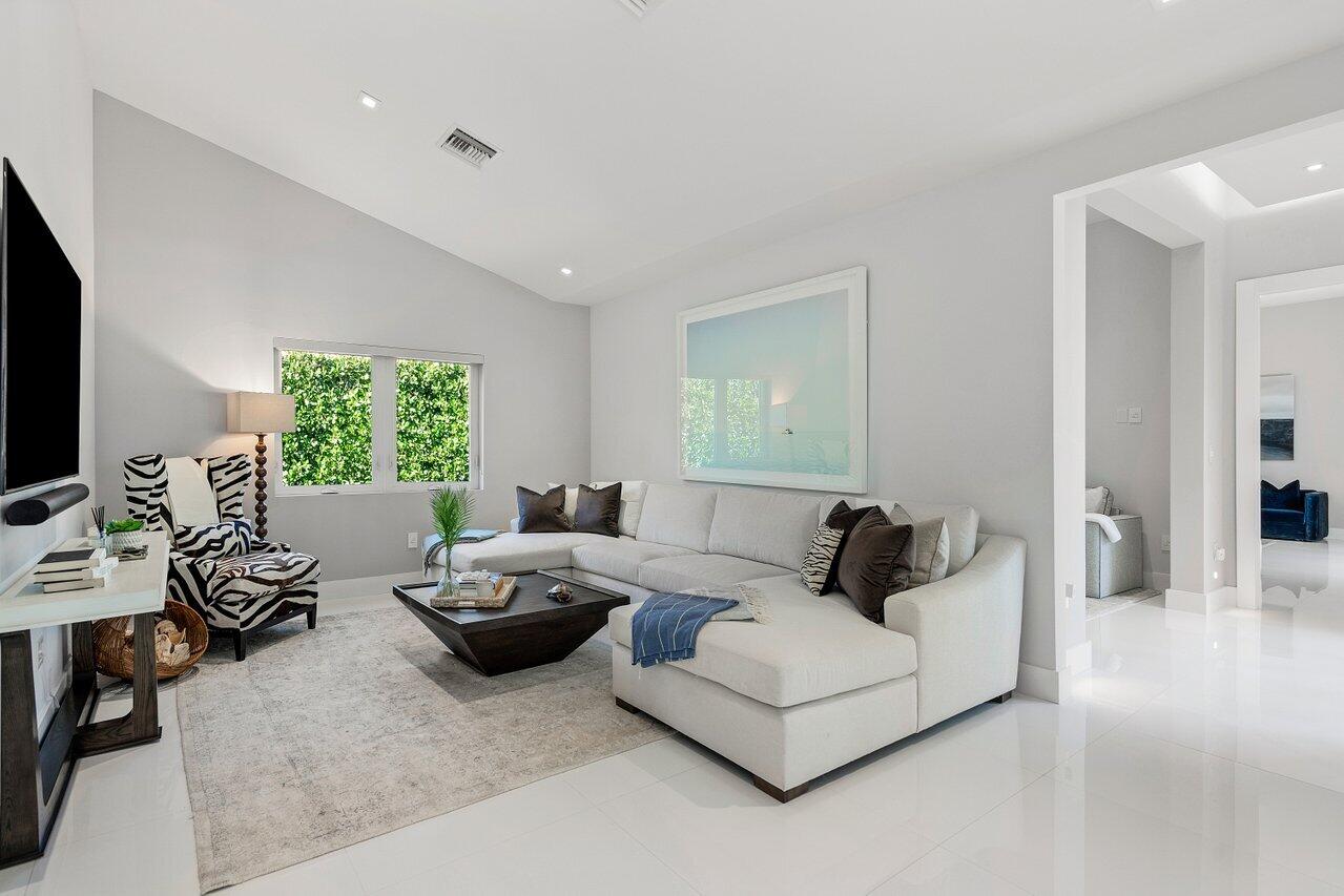 17 Coconut Lane Ocean Ridge, FL 33435 - Photo 19 of 48 017-17CoconutLane-OceanRidge-FL-33435-SM