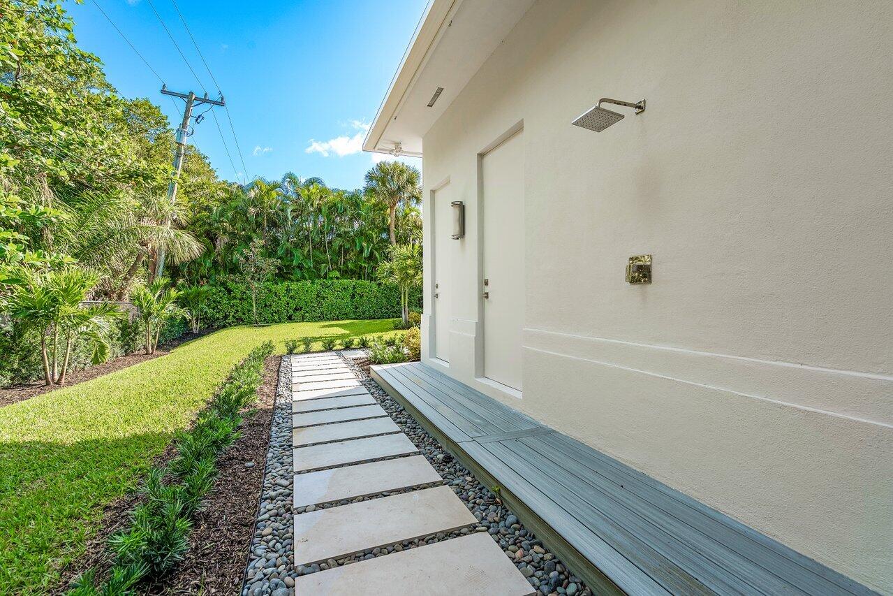 17 Coconut Lane Ocean Ridge, FL 33435 - Photo 48 of 48 044-17CoconutLane-OceanRidge-FL-33435-SM
