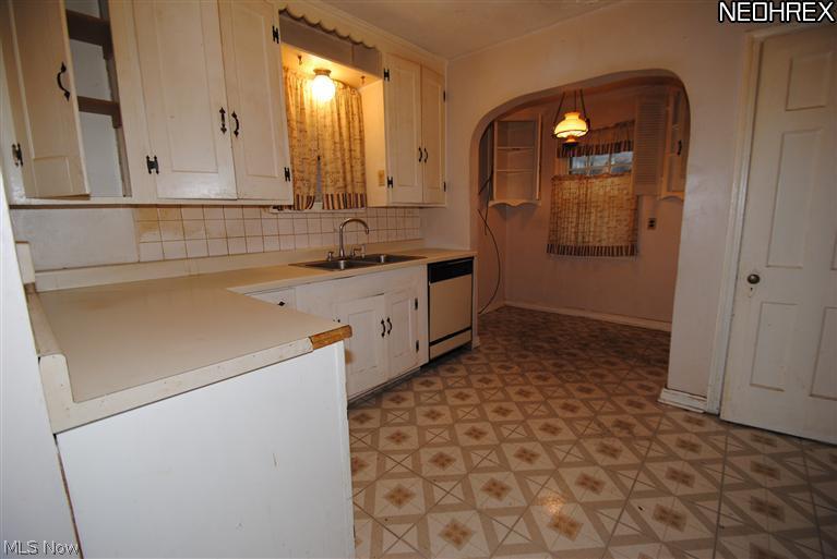 3506 St Albans Road Cleveland Heights, OH 44121 - Photo 6 of 13
