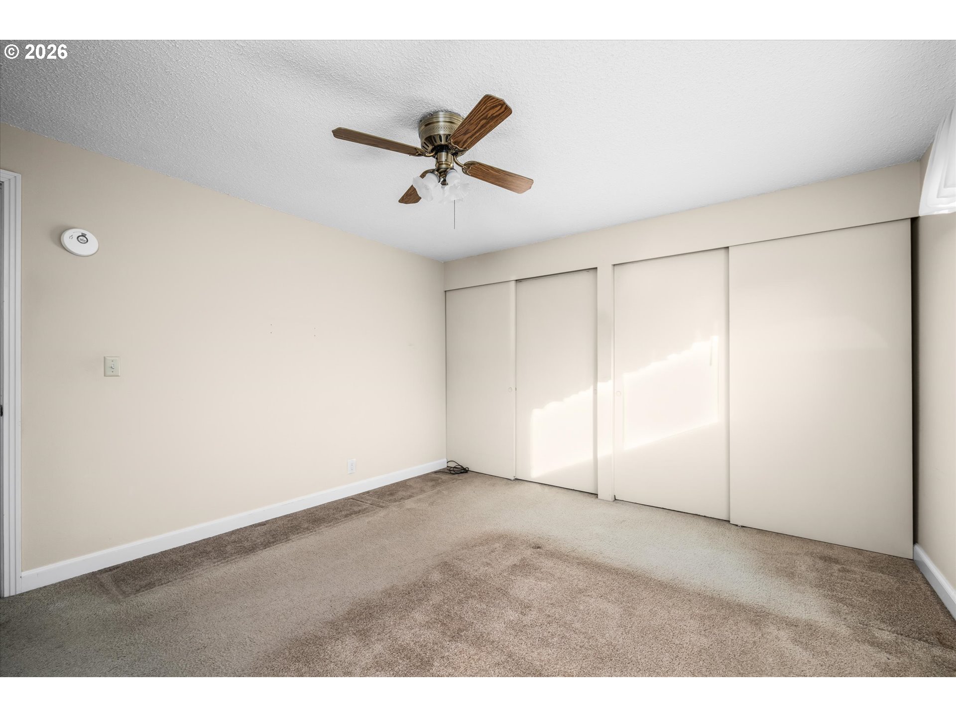 472 Springdale Avenue Springfield, OR 97477 - Photo 15 of 40