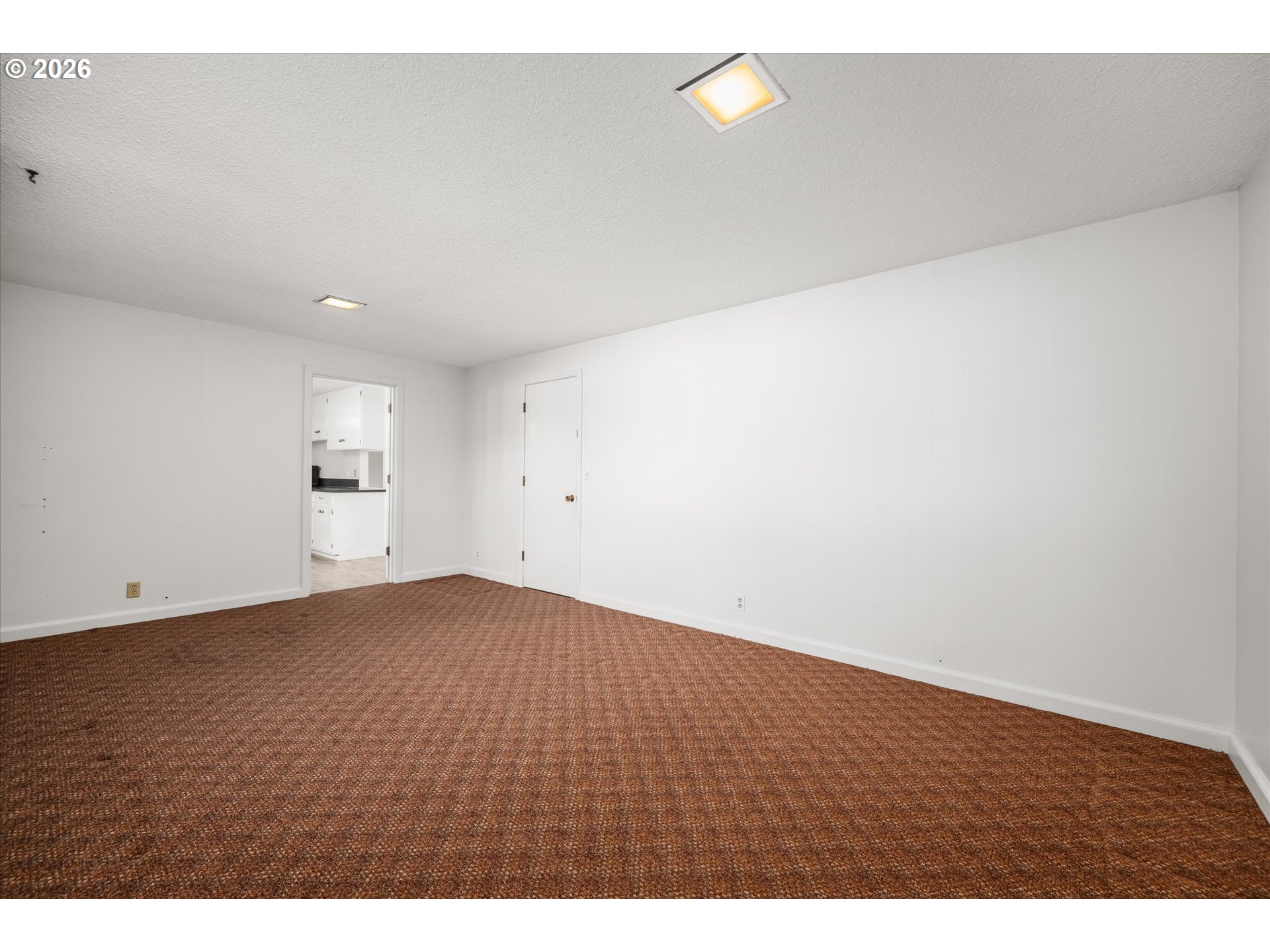 472 Springdale Avenue Springfield, OR 97477 - Photo 24 of 40