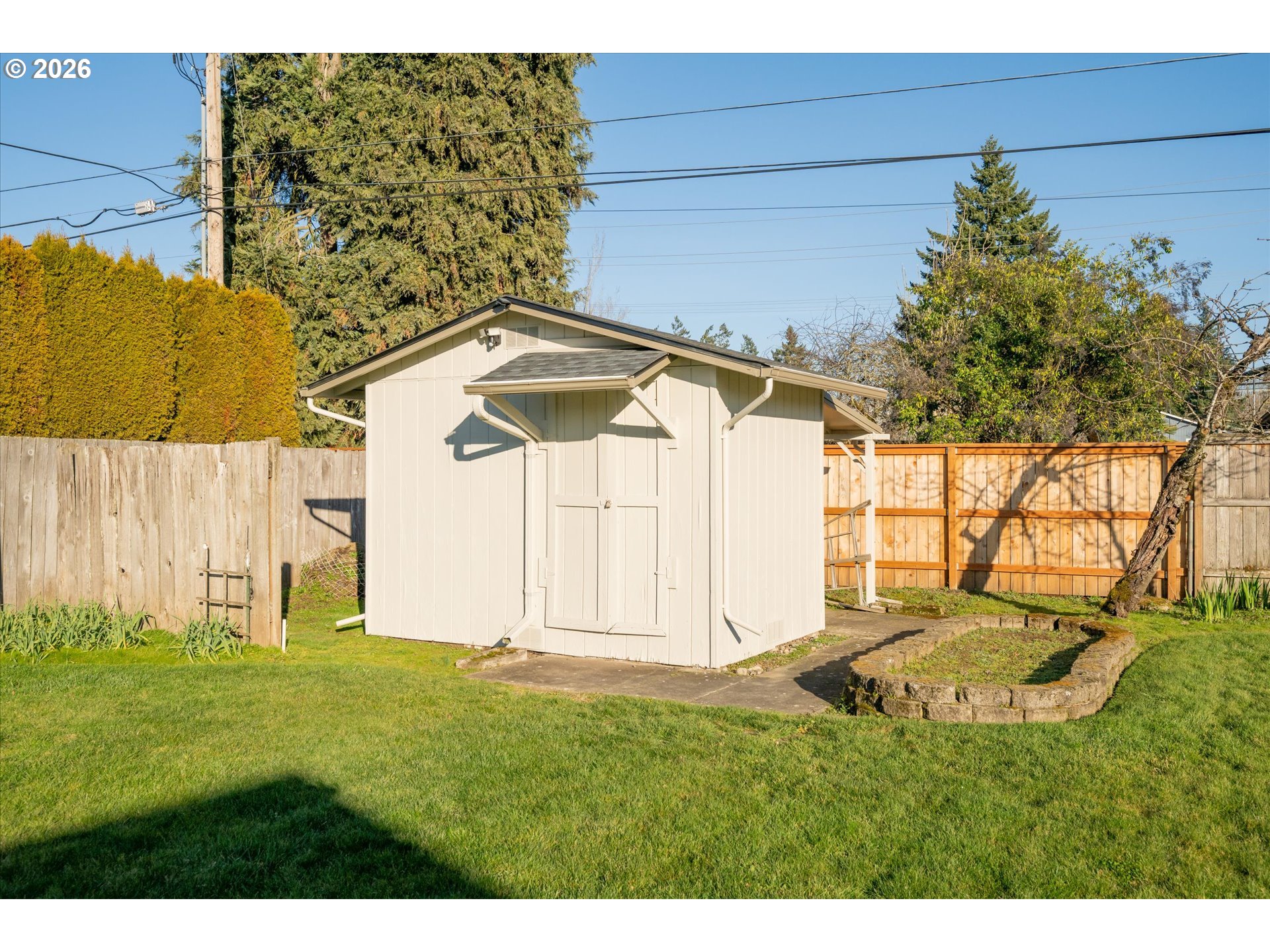 472 Springdale Avenue Springfield, OR 97477 - Photo 33 of 40