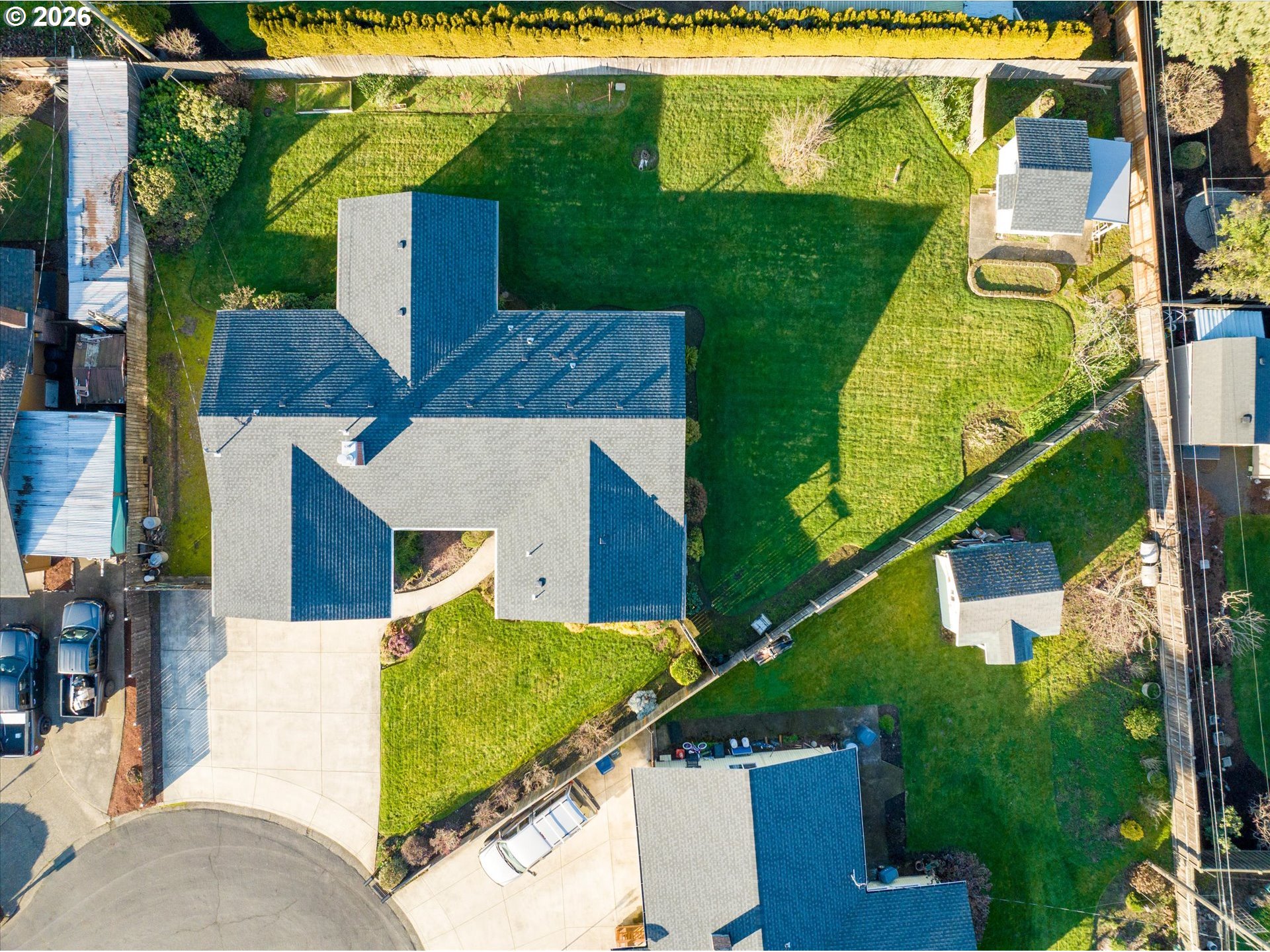 472 Springdale Avenue Springfield, OR 97477 - Photo 37 of 40