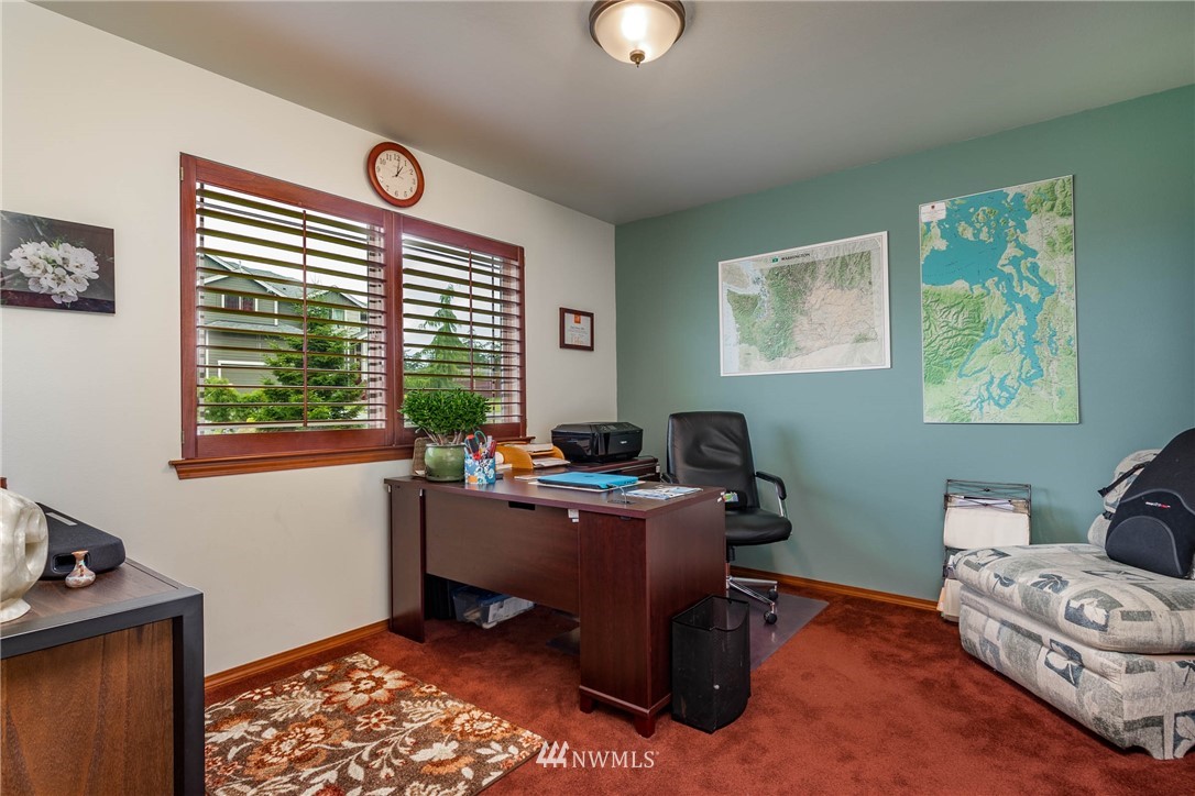 1076 Lyle Ridge Circle Oak Harbor, WA 98277 - Photo 19 of 35 Gallery Image 19