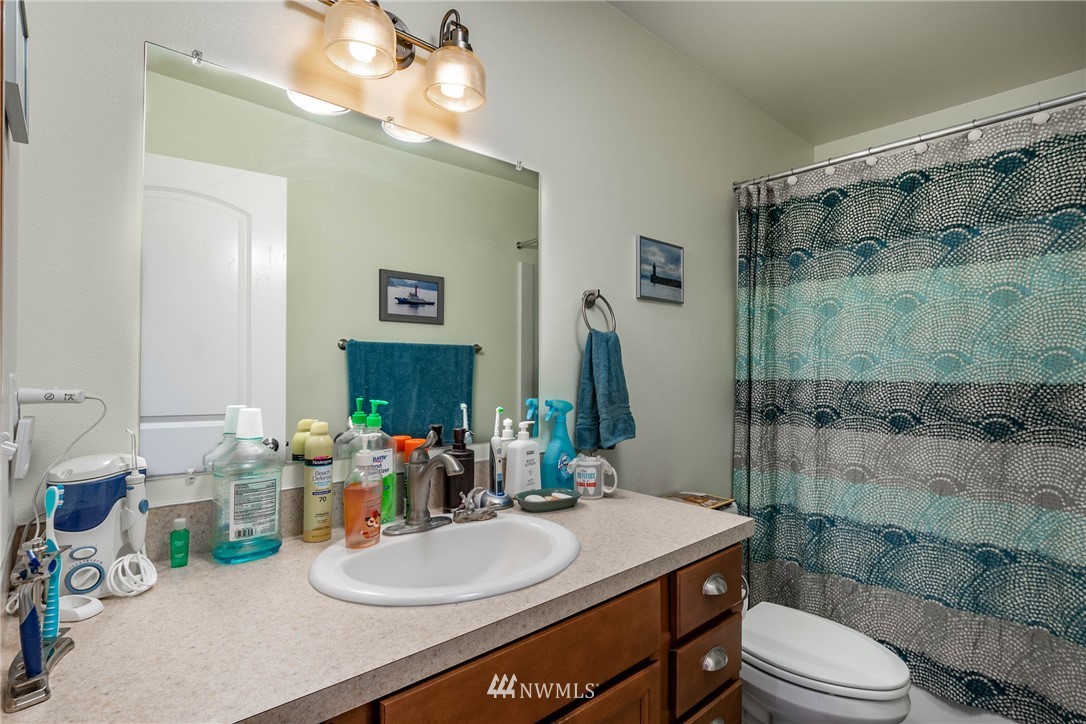 1076 Lyle Ridge Circle Oak Harbor, WA 98277 - Photo 20 of 35 Gallery Image 20