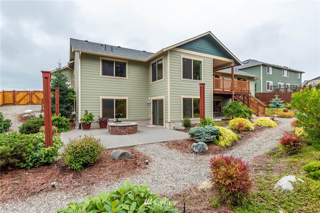 1076 Lyle Ridge Circle Oak Harbor, WA 98277 - Photo 33 of 35 Gallery Image 33
