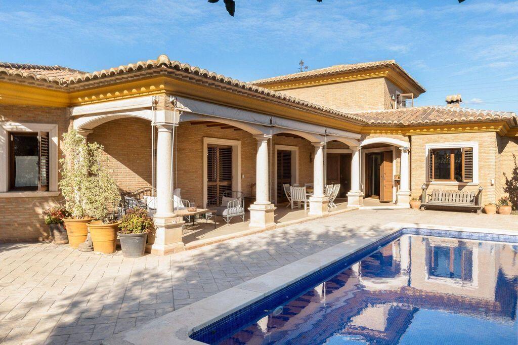 a view of a house with a outdoor space