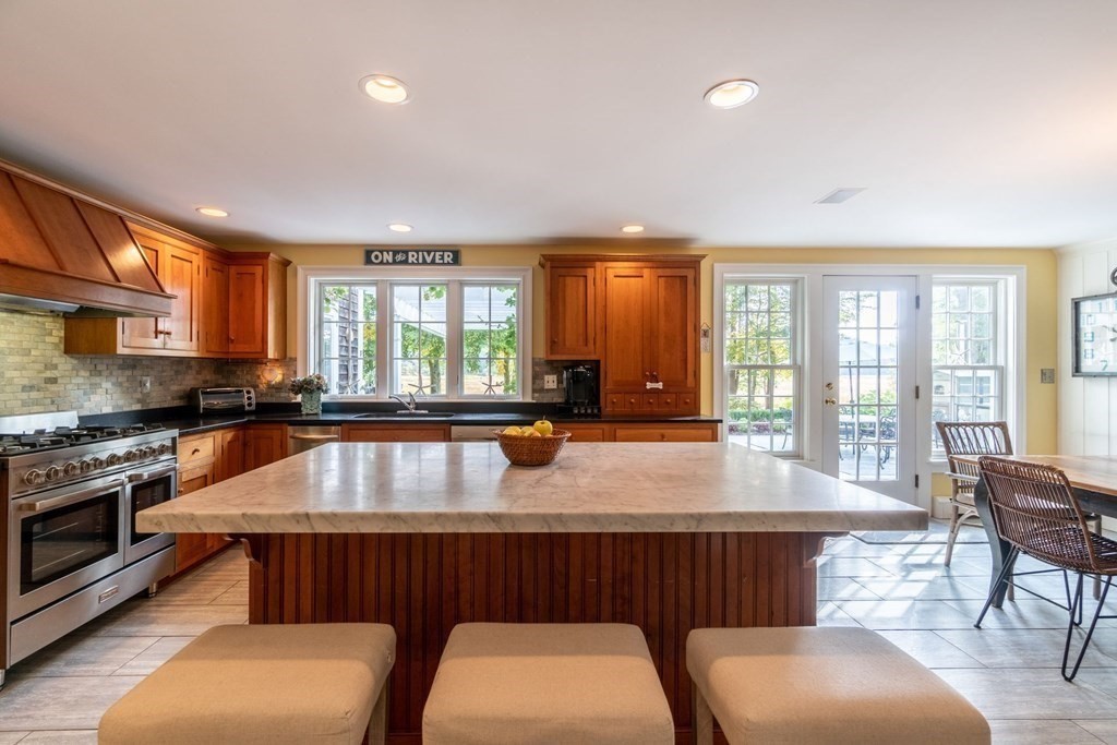 46 Cedar Point Norwell, MA 02061 - Photo 14 of 41