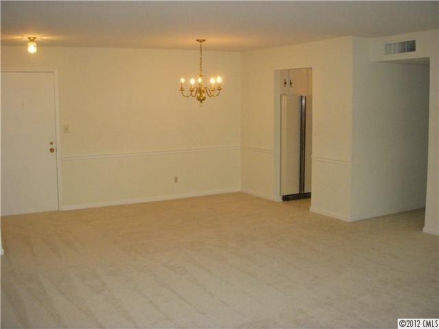 1323 Queens Road, Unit 320 Charlotte, NC 28207 - Photo 9 of 16 Gallery Image 9