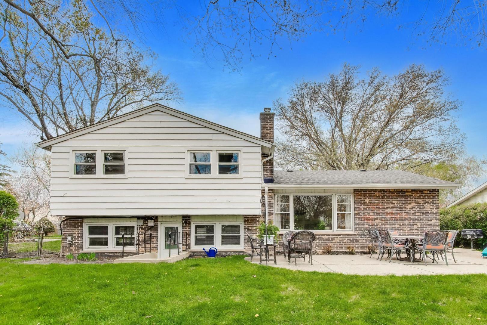 2412 Happy Hollow Road Glenview, IL 60026 - Photo 28 of 33