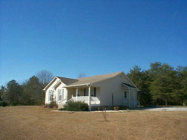 585 South Retreat Road Westminster, SC 29693 - Photo 1 of 1 Gallery Image 1