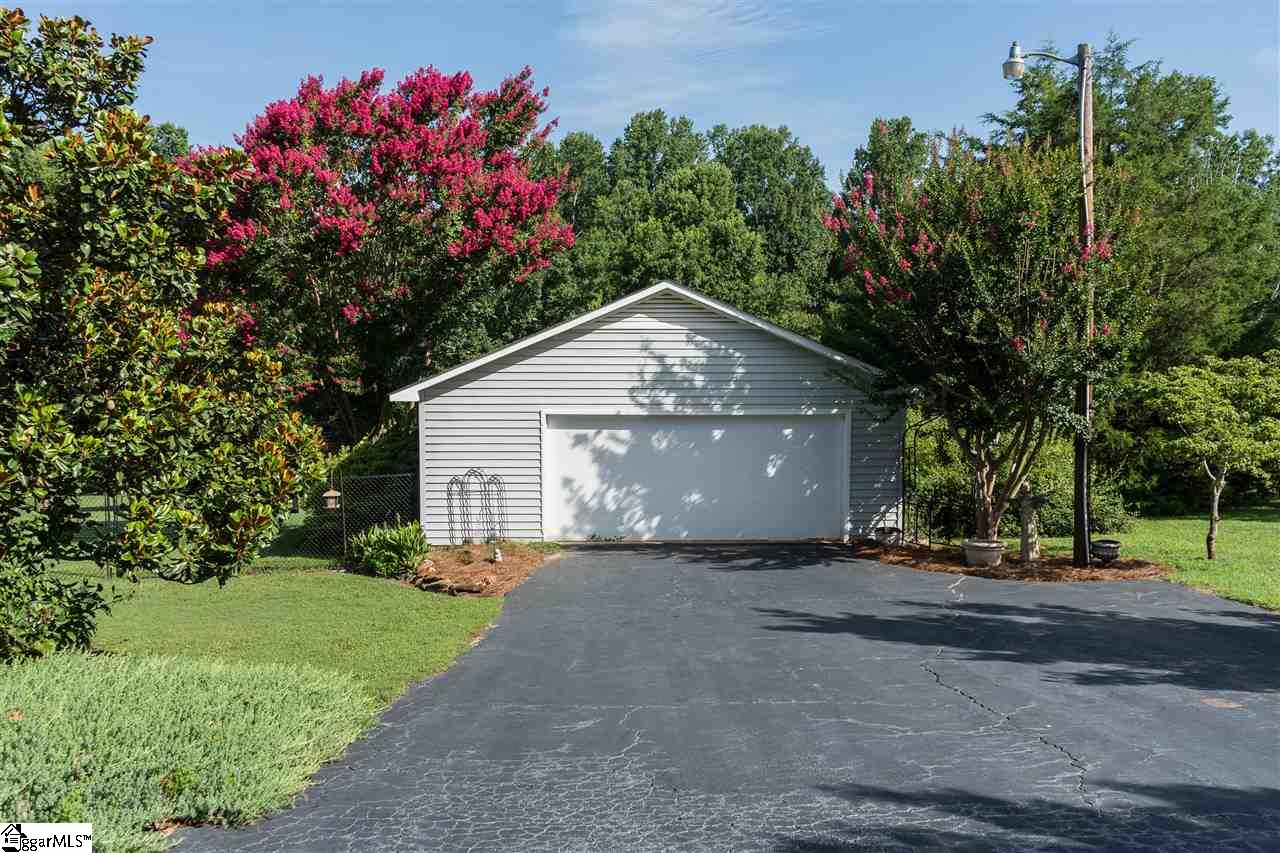 114 Data Bush Drive Inman, SC 29349 - Photo 21 of 36
