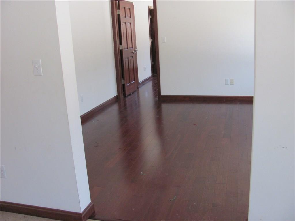 352 Thompson Road Chicora, PA 16025 - Photo 8 of 21 Gallery Image 8